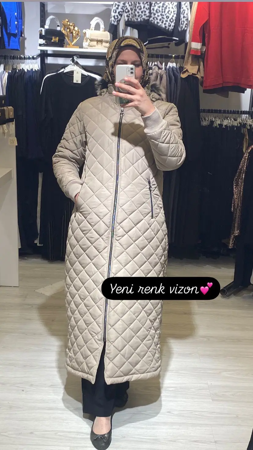 Kapitone Görünümlü Şişme Mont