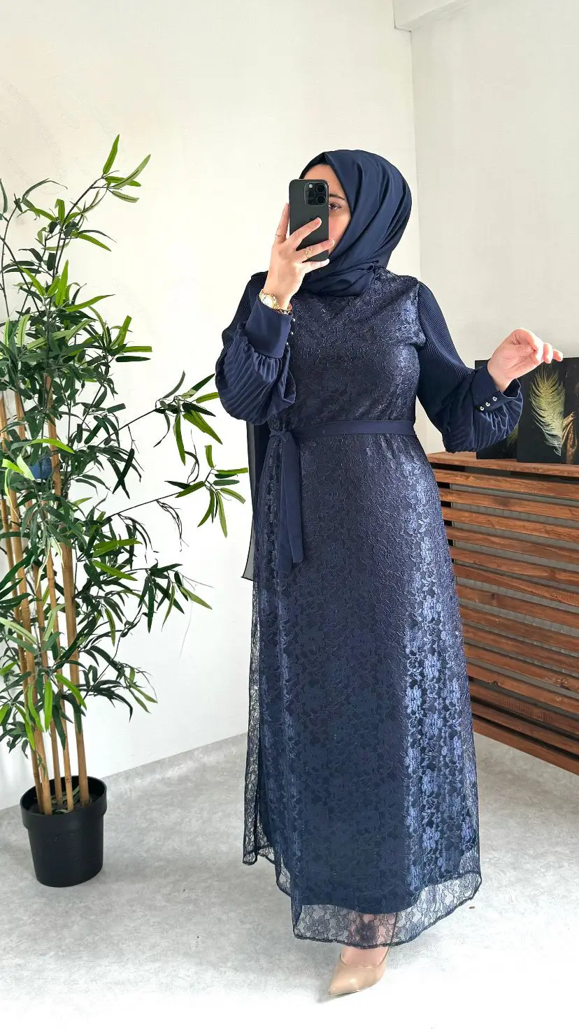 Özel Tasarım Dantel Elbise