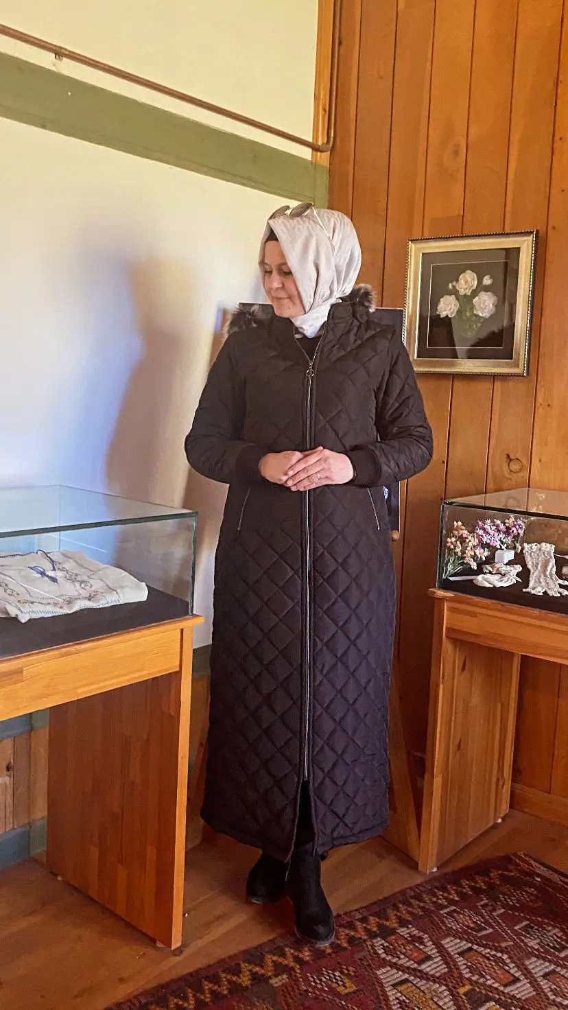 Kapitone Görünümlü Şişme Mont