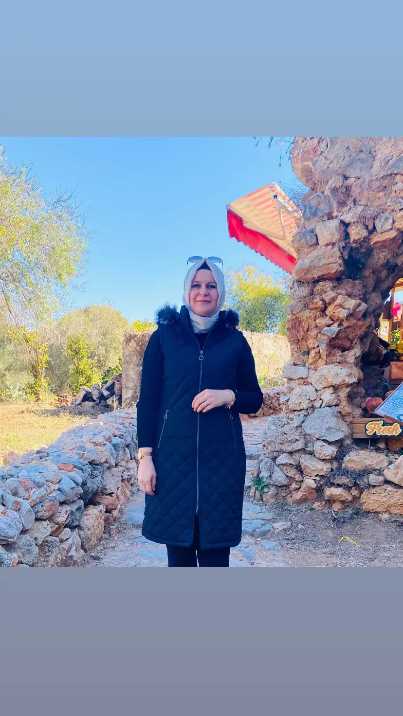 Kapitone Görünümlü İçi Dolum Şişme YELEK